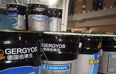南昌洪都高架清水混凝土保护剂涂装。